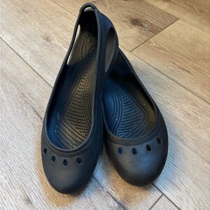 CROCS Women's Flats - Black